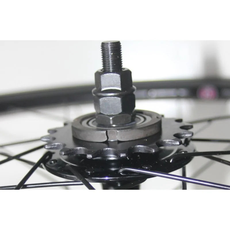 ROUE F44 ARRIÈRE REVOLTED