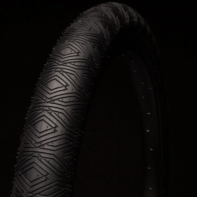 PNEU HERESY ZEPHYR 20x1.75" BLACK TAN