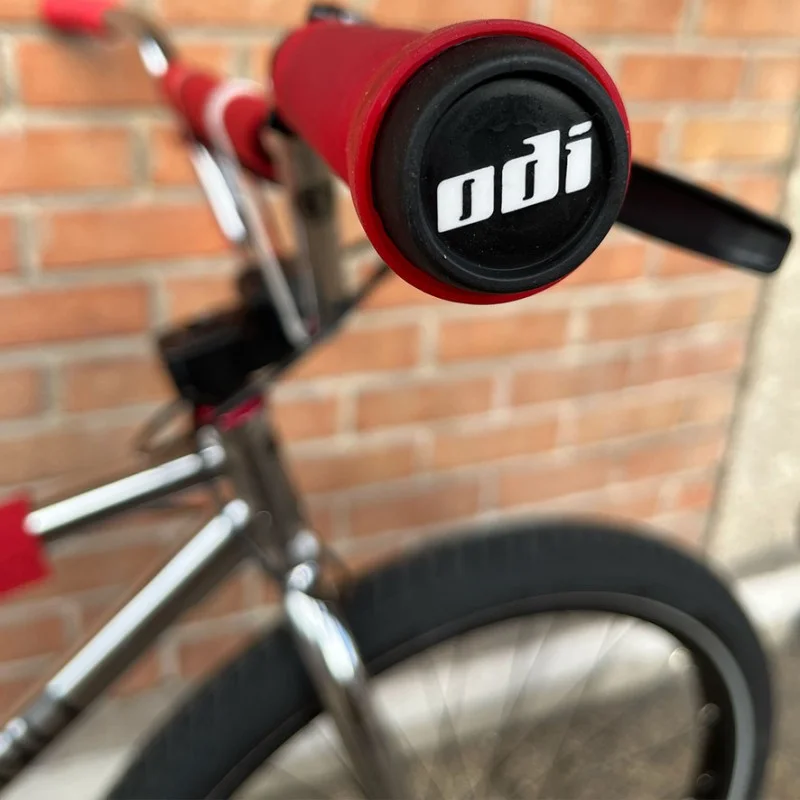 CUSTOM DK x BIKELIFE LEGEND 26' CHROMÉ