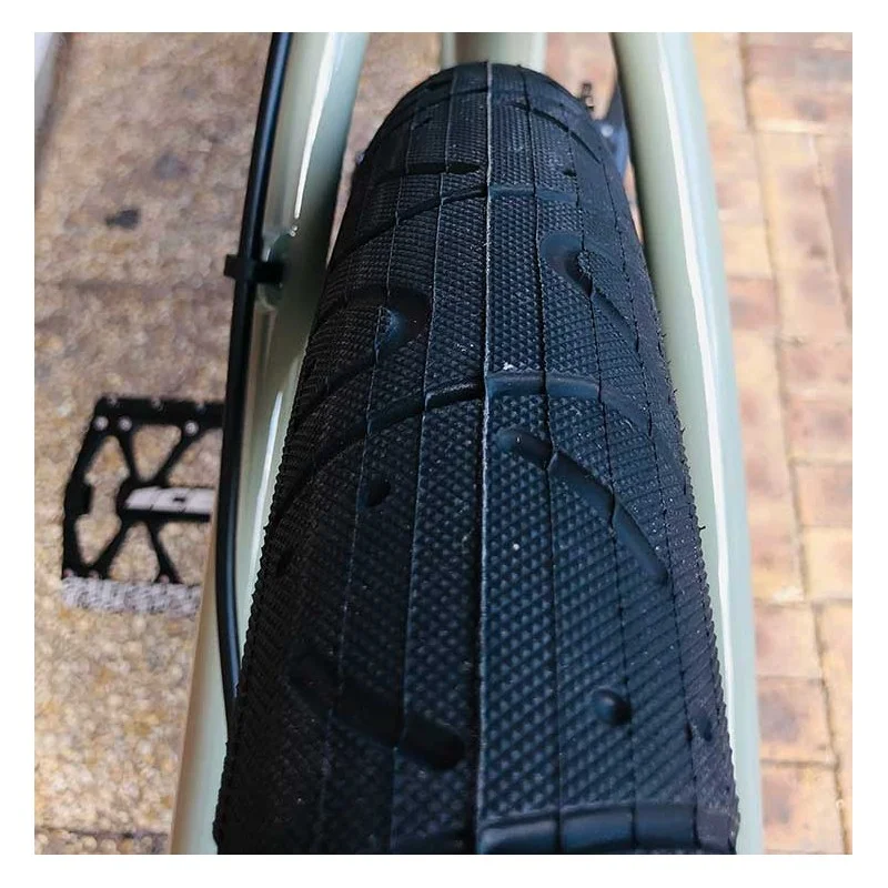 Custom Collective x Bikelife C100 Gris béton 2022