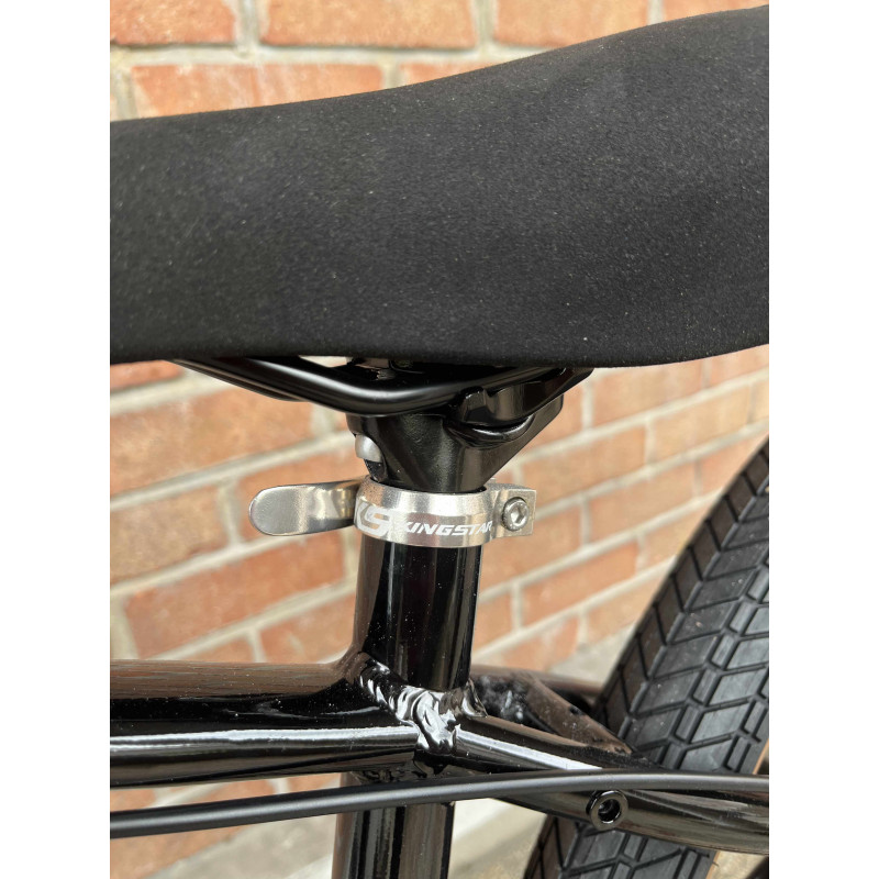 Custom Collective C100 Pro noir tan 2022 - Wheeling Bike