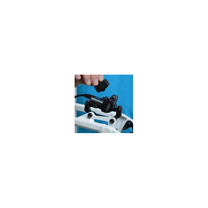 FORFAIT CHANGEMENT PAIRE PLAQUETTES DE FREINS