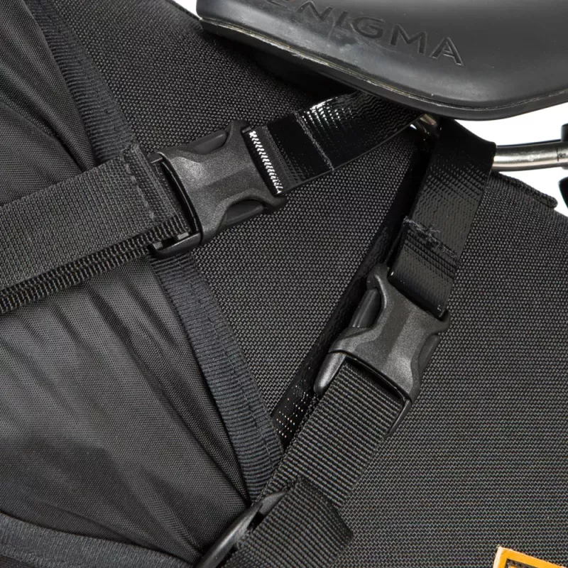 Sacoche de selle RESTRAP Black - 18L + Dry Bag