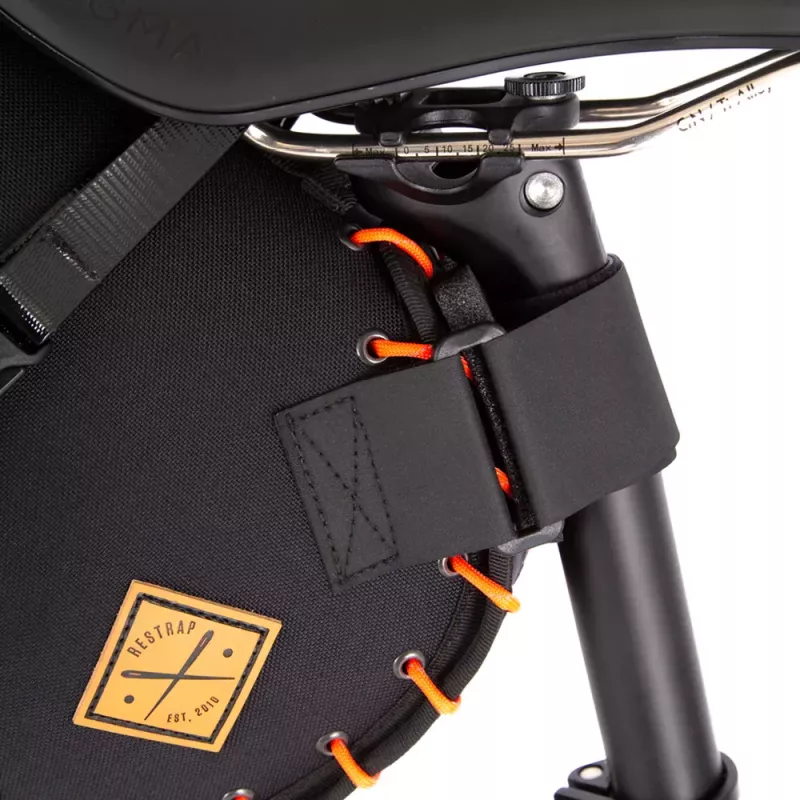 Sacoche Selle RESTRAP 14L Orange + Dry Bag Bikepacking | Le Comptoir Bike Shop