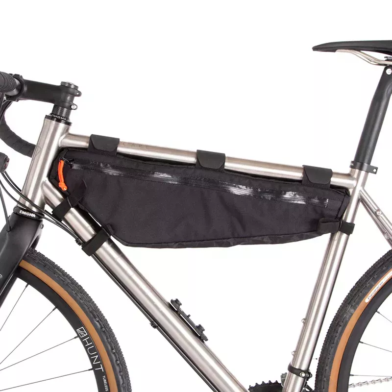 Sacoche Cadre RESTRAP Large 4,5L Black Bikepacking | Le Comptoir Bike Shop
