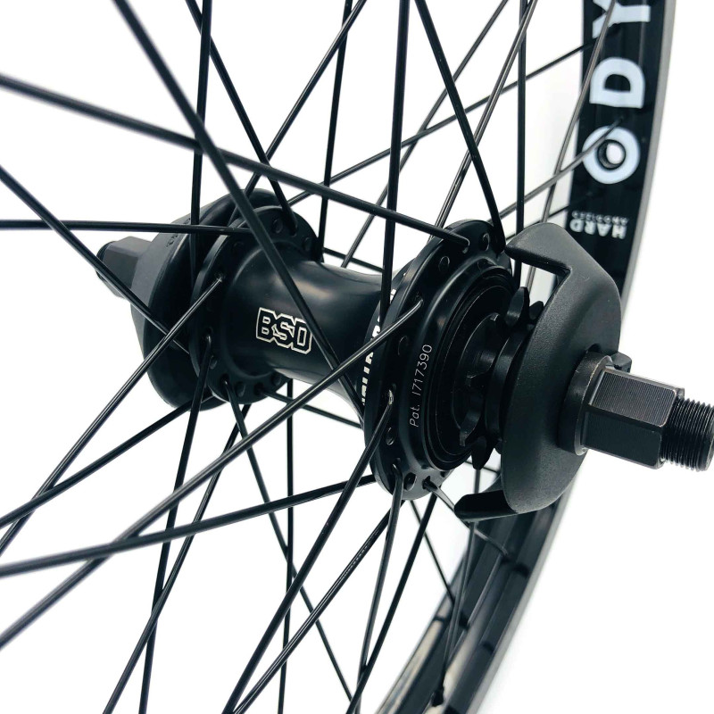 Roue custom BSD Revolution RHD x ODYSSEY Hazard lite - 36H