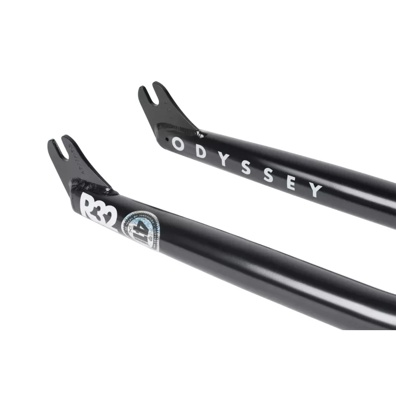 Fourche ODYSSEY R-32 noire - 24 pouces