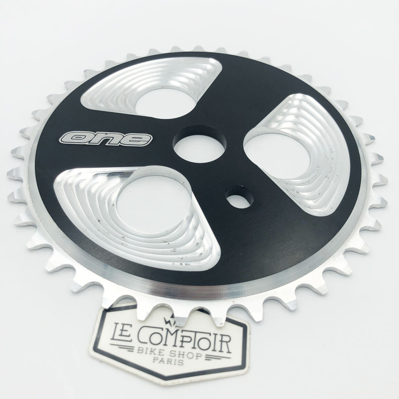 Plateau BMX ONE noire - Nombre de dents  : 44T