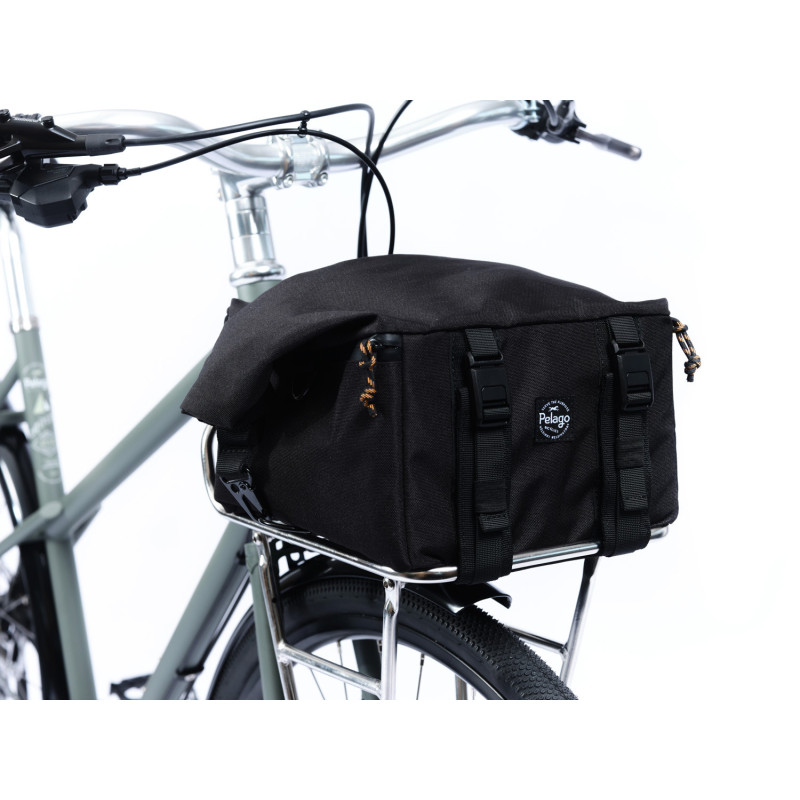 Sacoche Rack PELAGO Rackbag 23L Noir Commuter Bikepacking | Le Comptoir Bike Shop