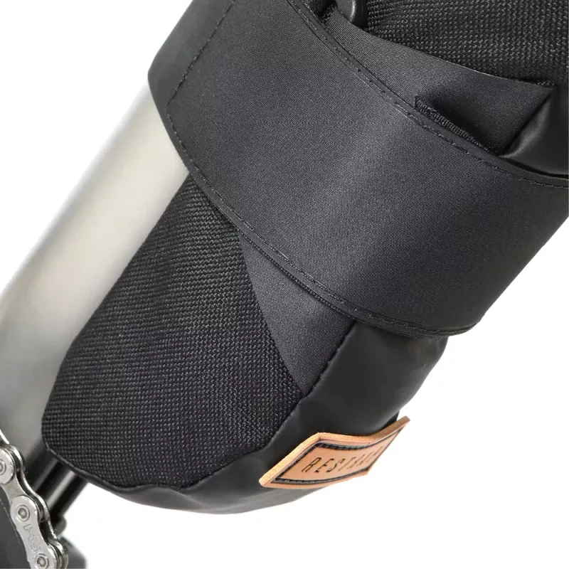 Sacoche Downtube RESTRAP 1,2L Etanche Roll-Top Bikepacking VTT | Le Comptoir Bike Shop