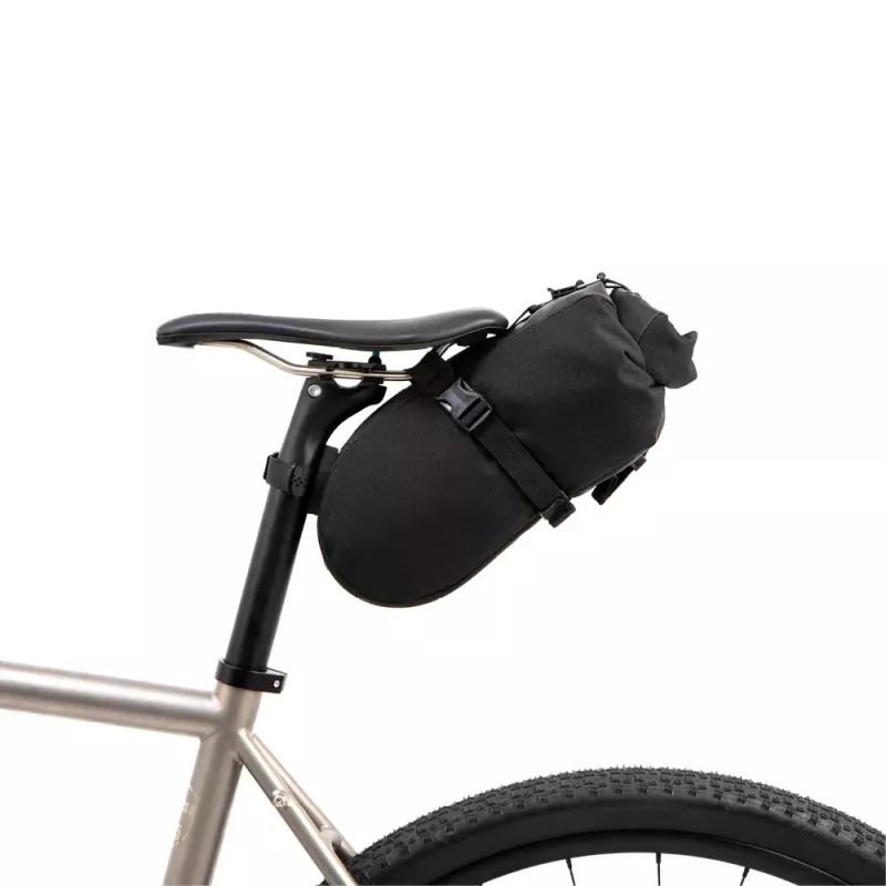 Sacoche de Selle RESTRAP 4.5L Black | Bikepacking Comptoir Bike Shop Paris