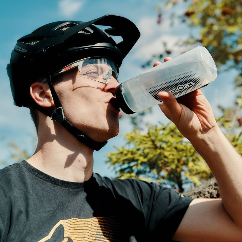 Porte-bidon + Bidon clear 600ml FIDLOCK incl.twist bike base